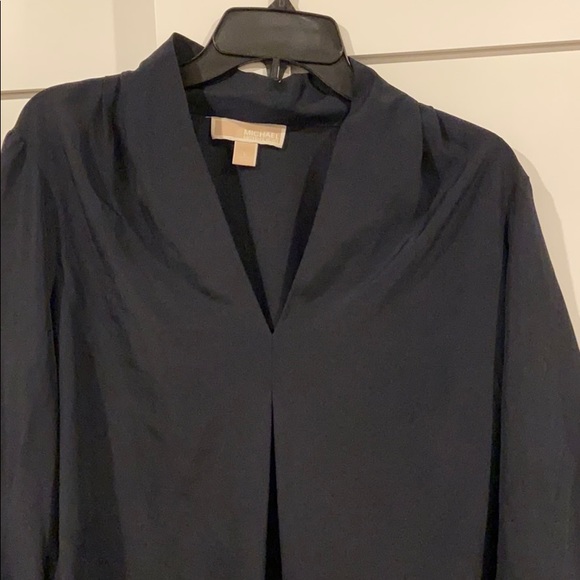 Michael Kors navy pleat front blouse - Picture 4 of 6